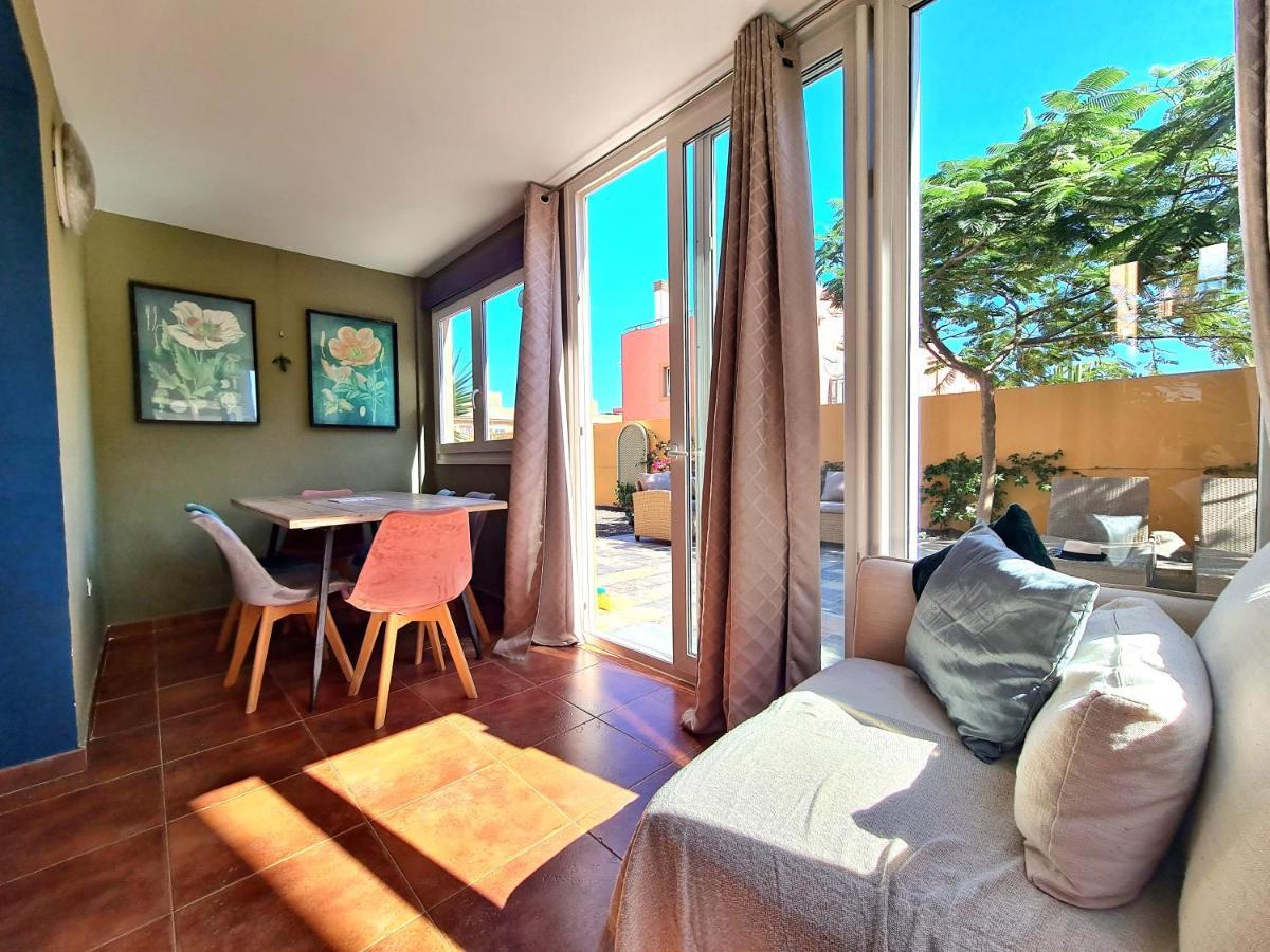 Casa Zalla 110M2, 200M2 Garden, Pool, 1Gb Wi-Fi, Private Parking Corralejo Exterior photo
